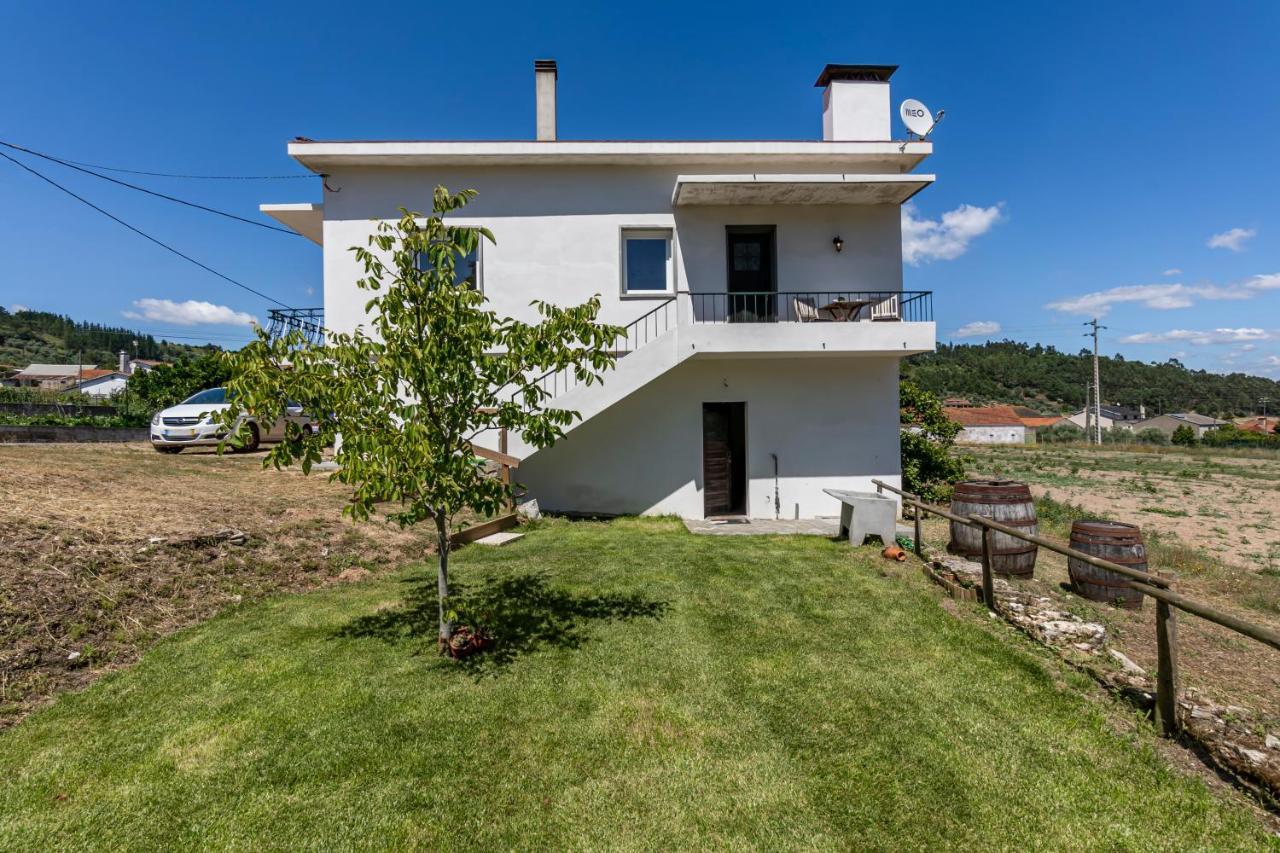 Charming Country House Ourém Екстериор снимка